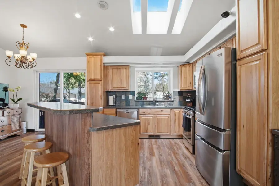 605 S Stanley Ct, Medical Lake, WA 99022 - #2