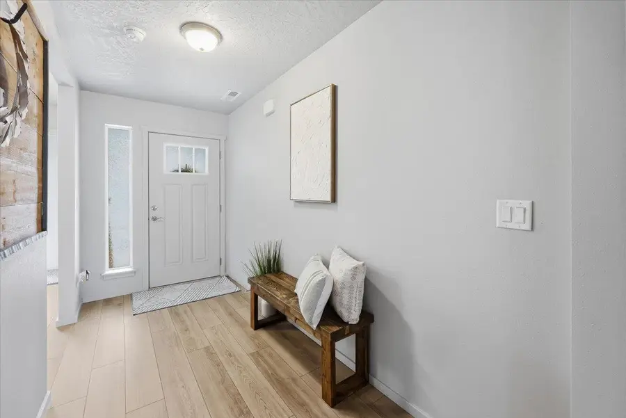 422 N Arc Ct, Spokane Valley, WA 99016 - #3