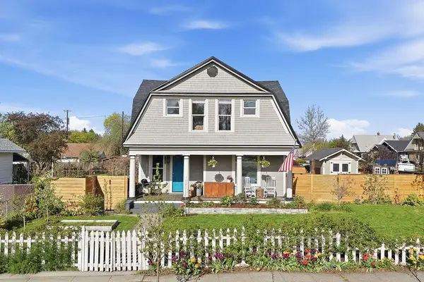 2323 N Wall St, Spokane, WA 99205