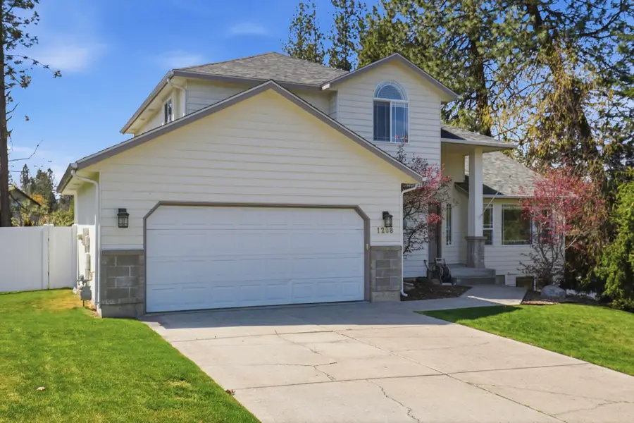 1208 E Mead St, Spokane, WA 99218 - #3