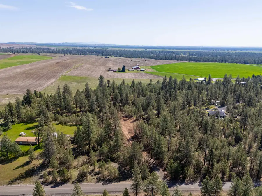 14725 S Stangland Rd, Cheney, WA 99004 - #2