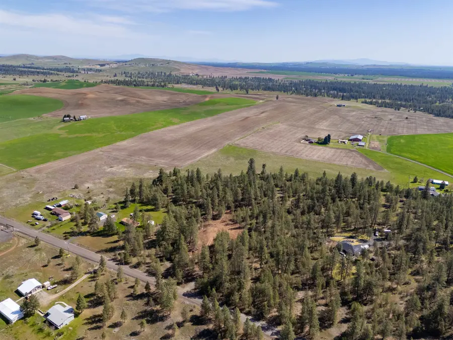 14725 S Stangland Rd, Cheney, WA 99004 - #3