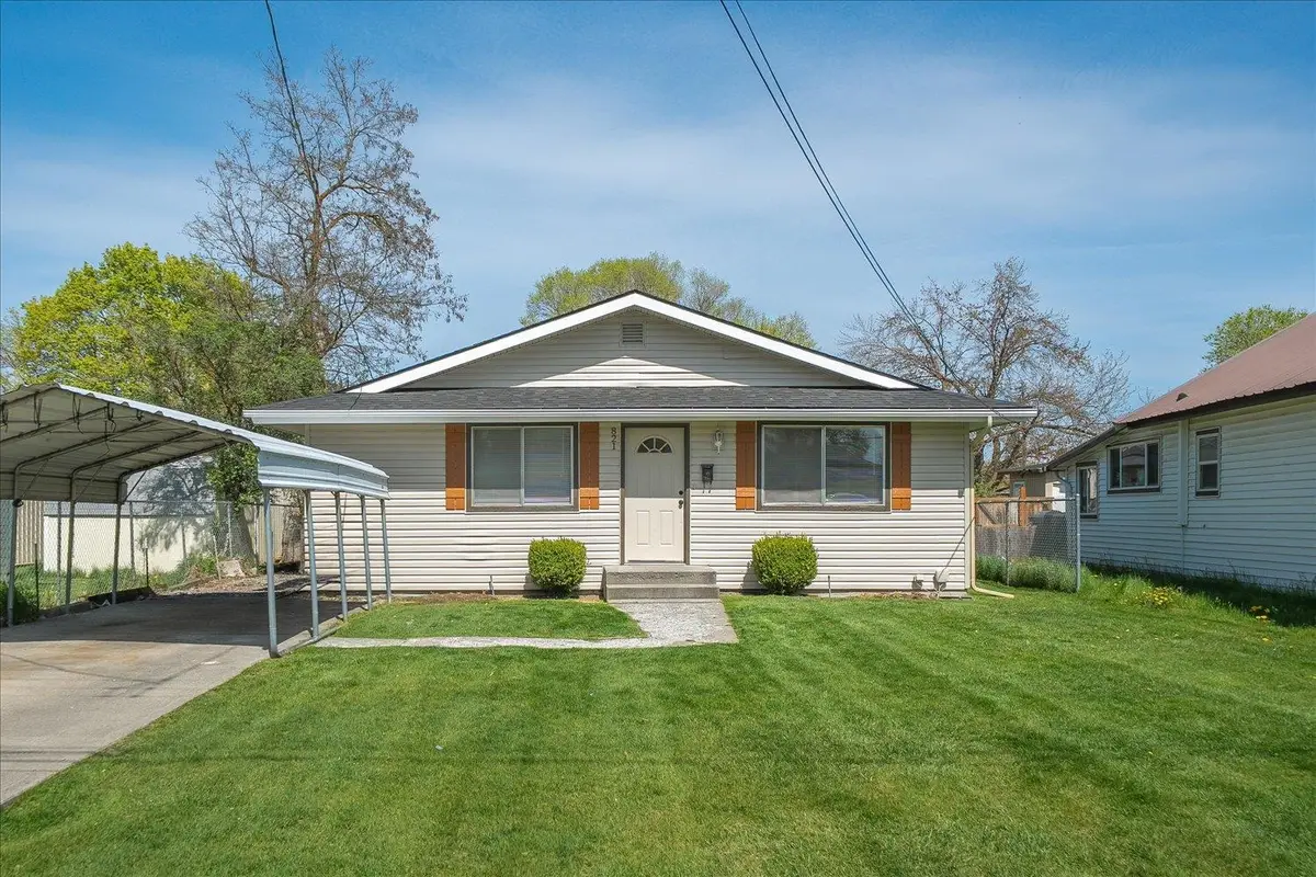 821 E North Ave, Spokane, WA 99207 - #1