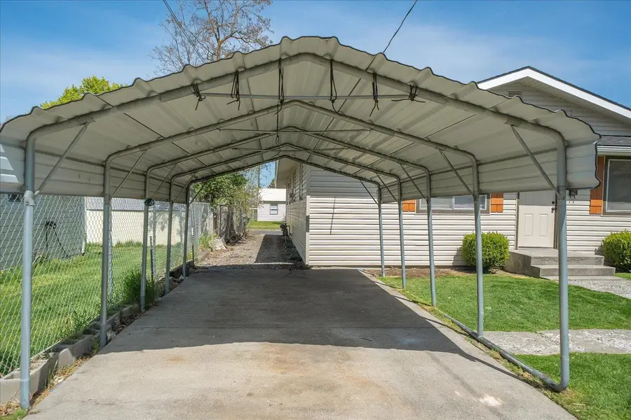 821 E North Ave, Spokane, WA 99207 - #2