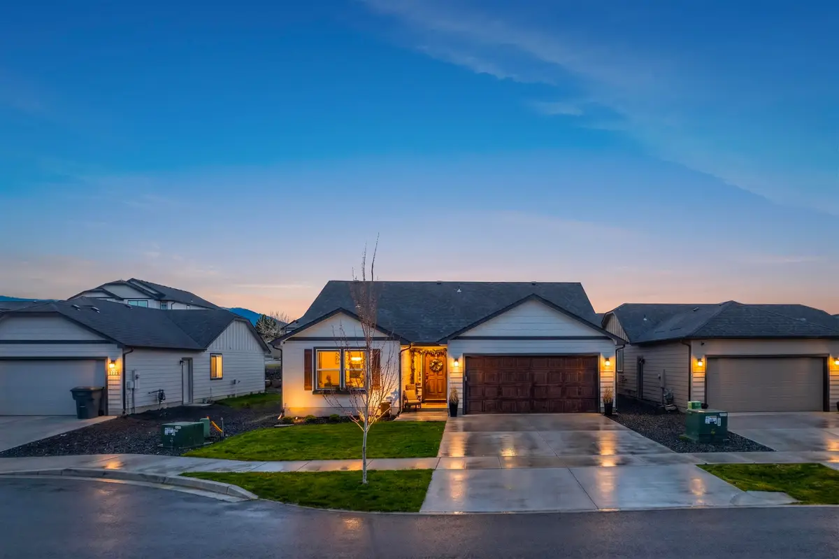 19674 E 3rd Ln, Greenacres, WA 99016 - #1