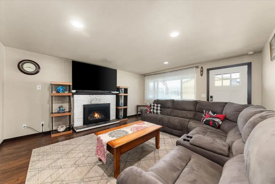 8504 E Mansfield Ave, Spokane, WA 99212 - #3