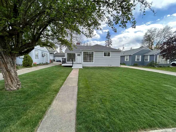 1028 E 40th Ave, Spokane, WA 99203