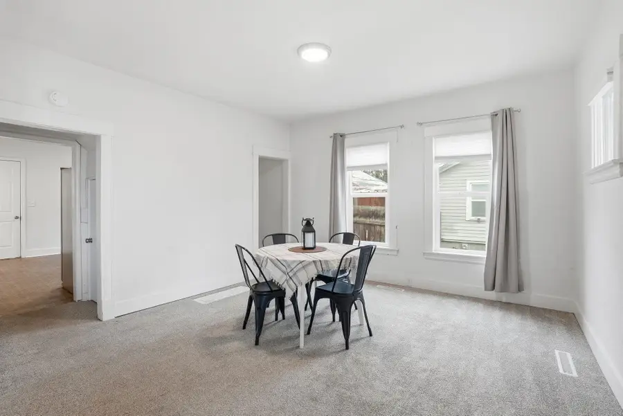 1208 W Providence Ave, Spokane, WA 99205 - #2