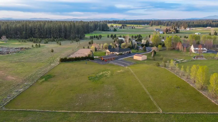 1709 W Cinnibar Ln, Spokane, WA 99224 - #3