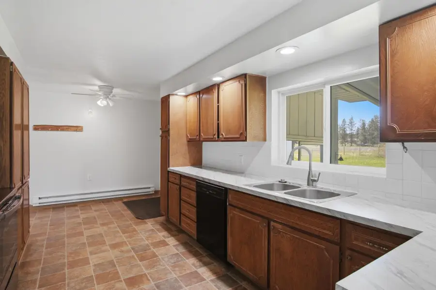 8118 S Spotted Rd, Cheney, WA 99004 - #2