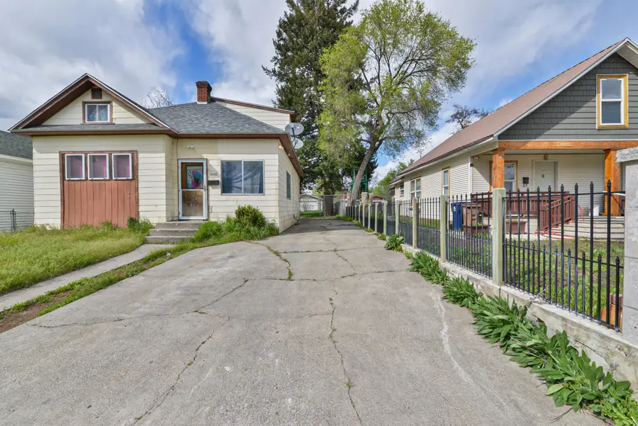 1823 E 5th Ave, Spokane, WA 99202 - #2