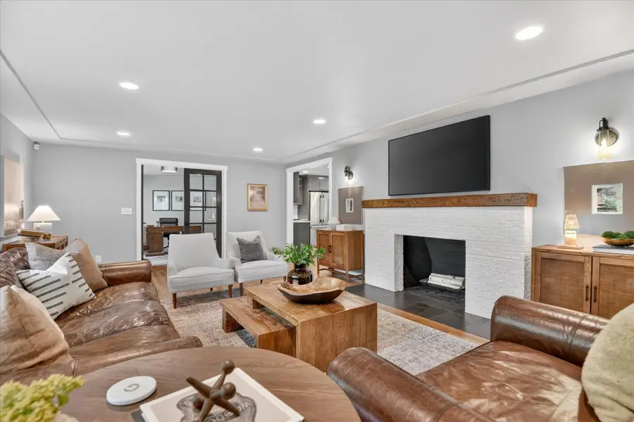 1719 S Rockwood Blvd, Spokane, WA 99203 - #2