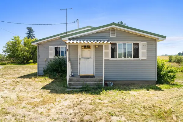 4616 S Highway 395, Clayton, WA 99110