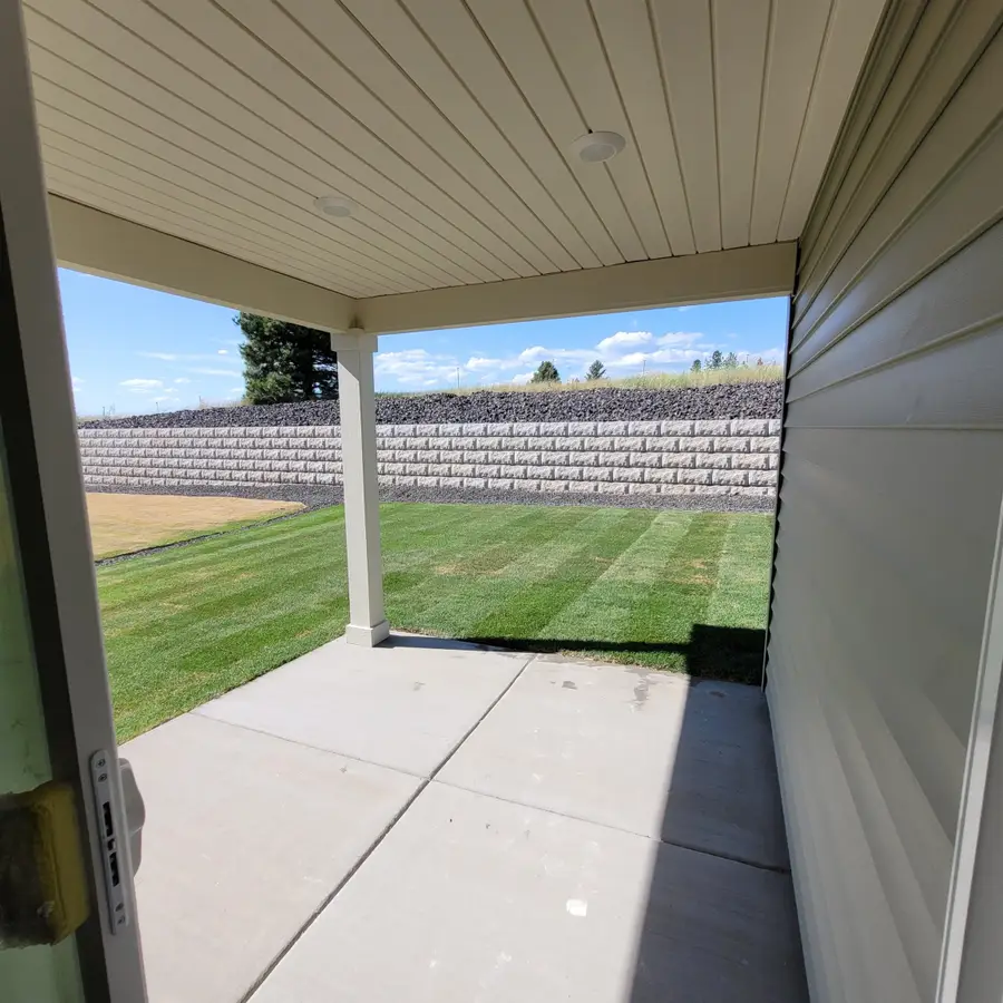 1543 E A St, Deer Park, WA 99006 - #2