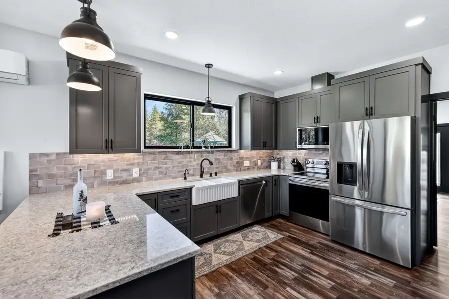 1100 E Denison Chattaroy Rd, Deer Park, WA 99006 - #3