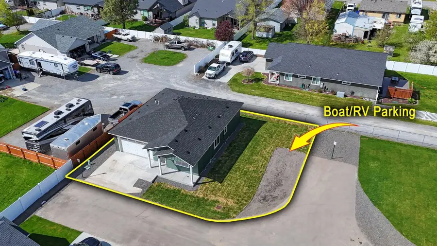 17803 E 3rd Ln, Spokane Valley, WA 99016 - #2