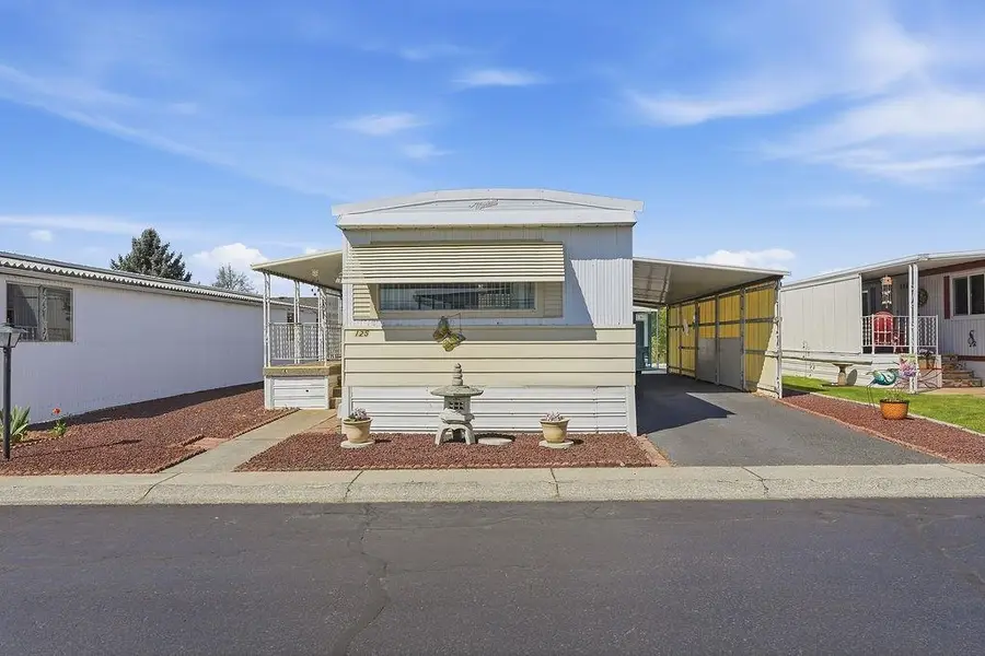 1211 E Lyons Ave, Spokane, WA 99207 - #3