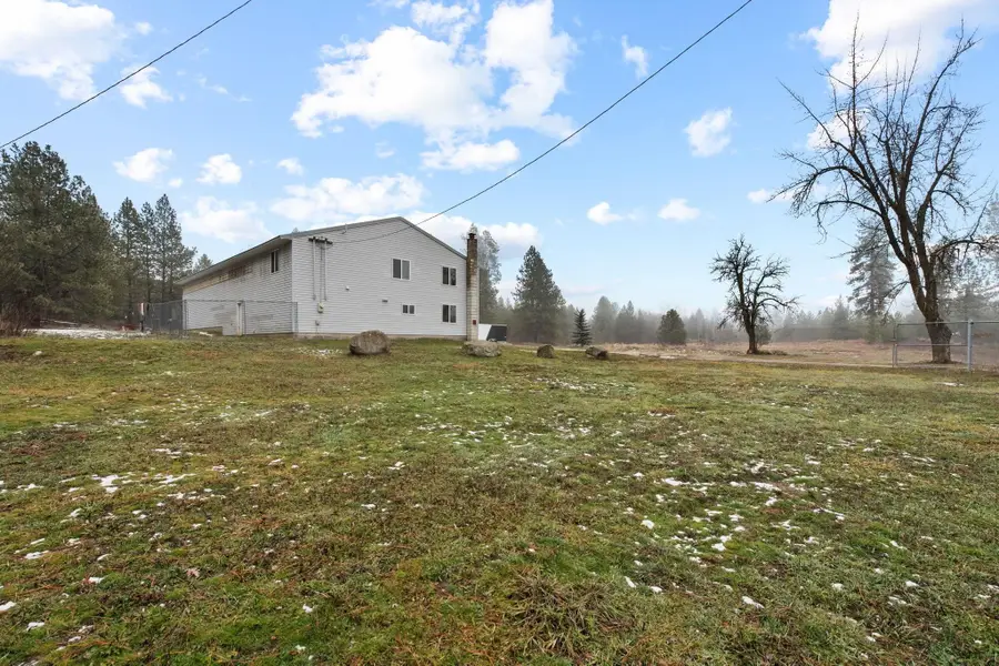 38706 N Newport Hwy, Elk, WA 99009 - #3