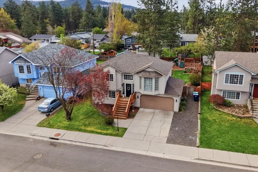 4134 E 33rd Ave, Spokane, WA 99223 - #2