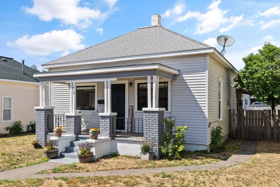 410 W Shannon Ave, Spokane, WA 99205 - #3