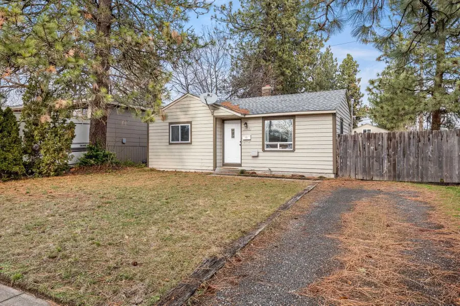 1303 E Dalke Ave, Spokane, WA 99208 - #2