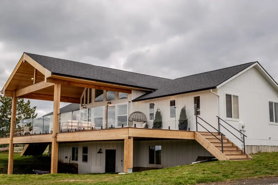 11011 S Bruna Rd, Valleyford, WA 99036 - #3