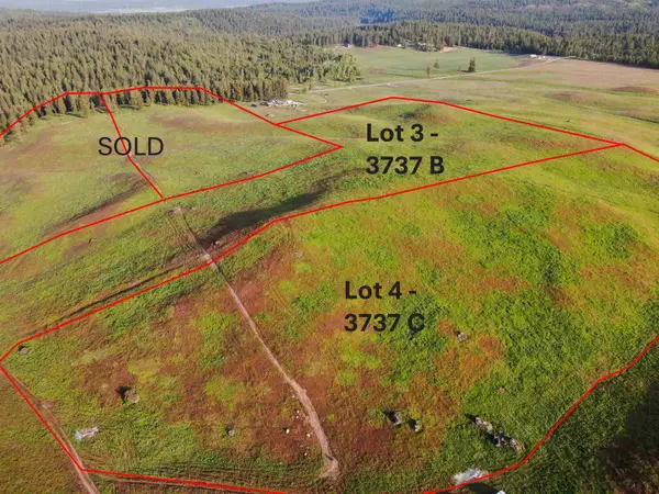3737 B + C E Jumpoff Rd, Valley, WA 99181