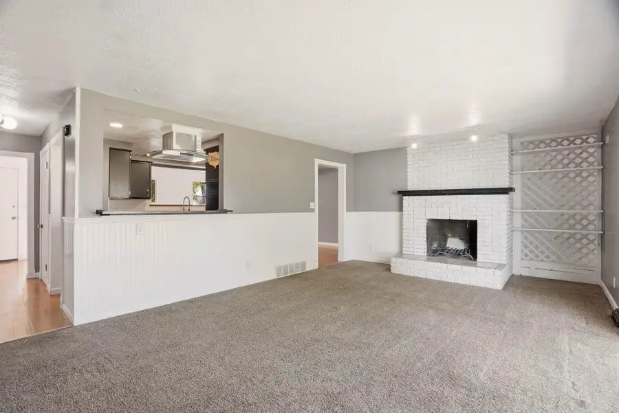 8105 E Cataldo Ave, Spokane Valley, WA 99212 - #2