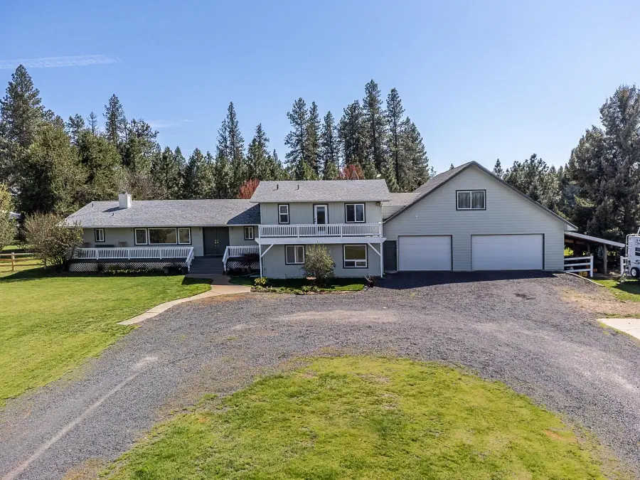 21 W Chattaroy Rd, Colbert, WA 99005 - #2