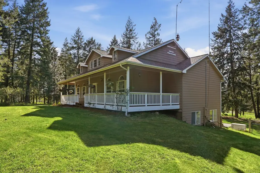 32223 N Whitetail Ln, Chattaroy, WA 99003 - #2