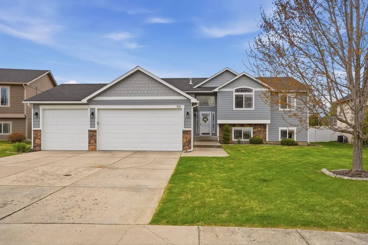 418 E Parker Dr, Colbert, WA 99005 - #1