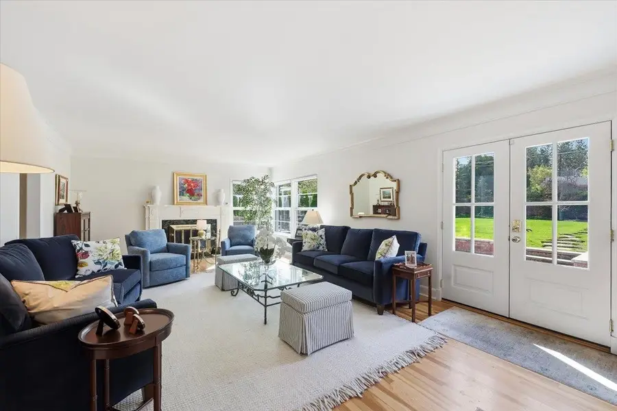 1228 E Overbluff Rd, Spokane, WA 99203 - #2