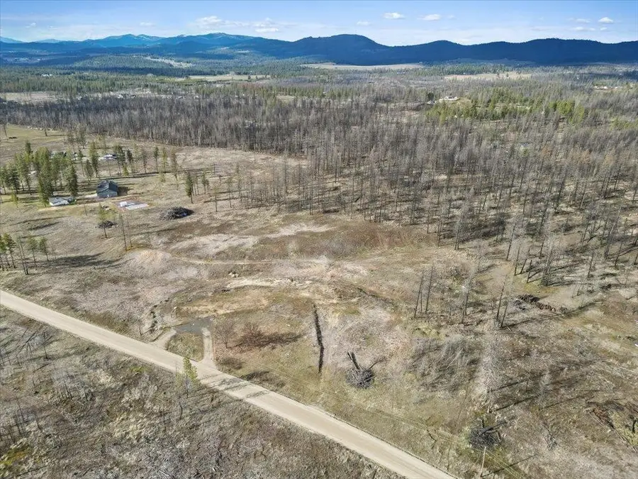 15015 E E. Eistrup Rd, Elk, WA 99009 - #3