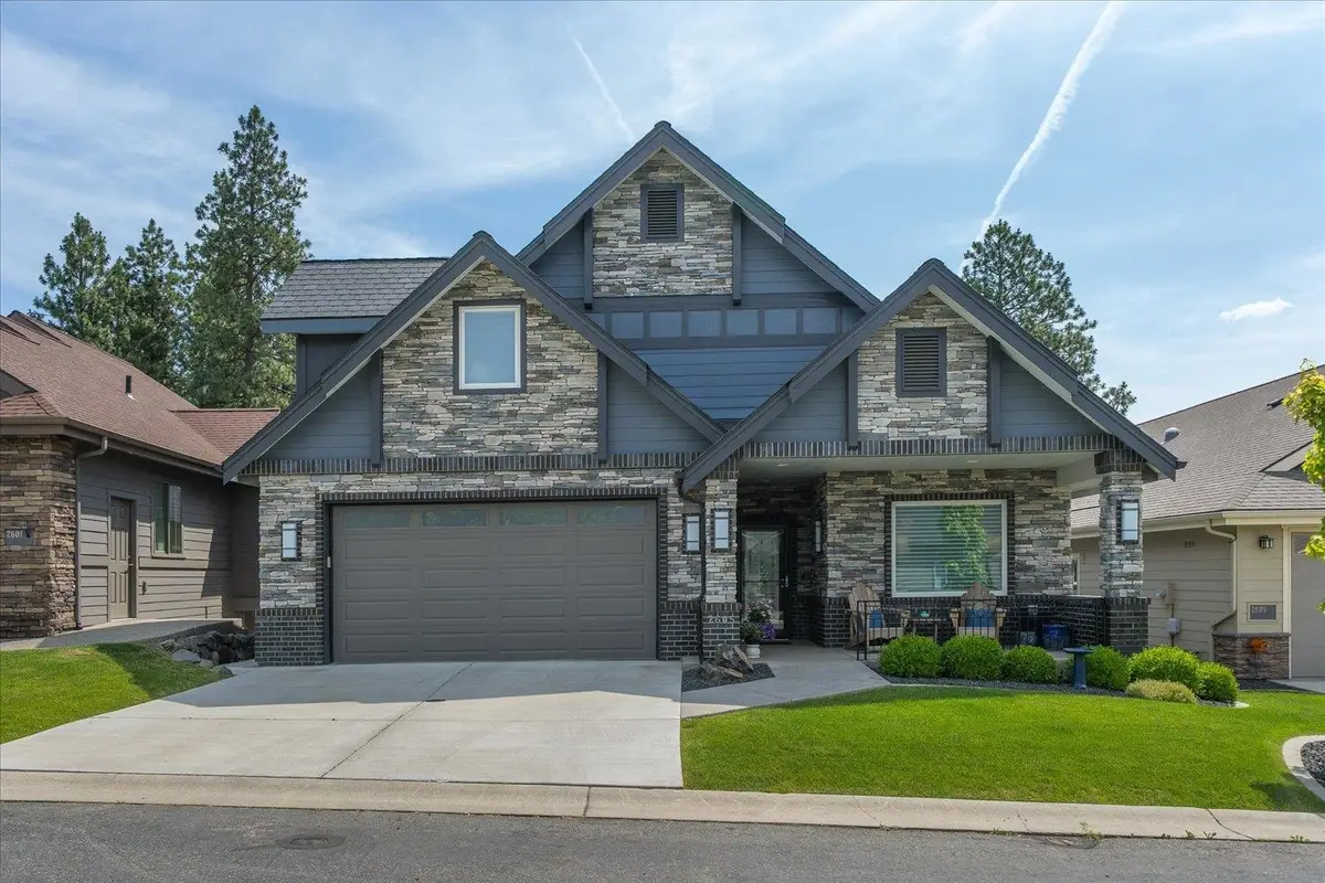 2605 S Cherrytree Ln, Spokane, WA 99203 - #1