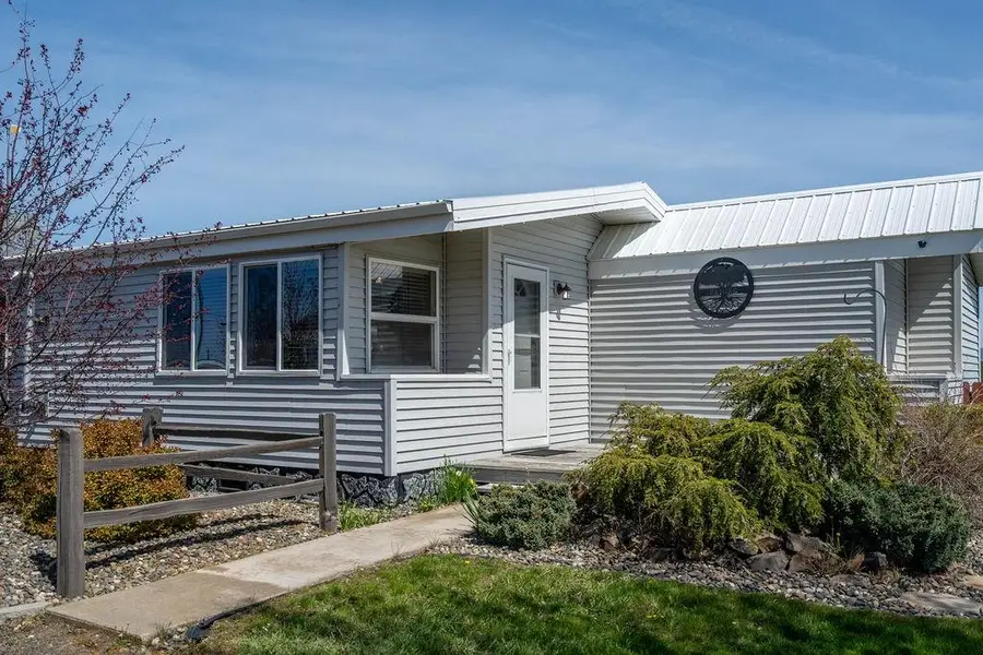 810 N 1st St, Garfield, WA 99103 - #2