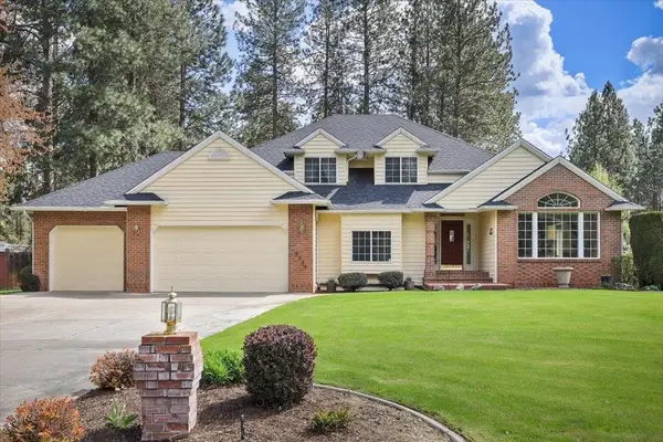 5226 E Vulcan Ct, Mead, WA 99021