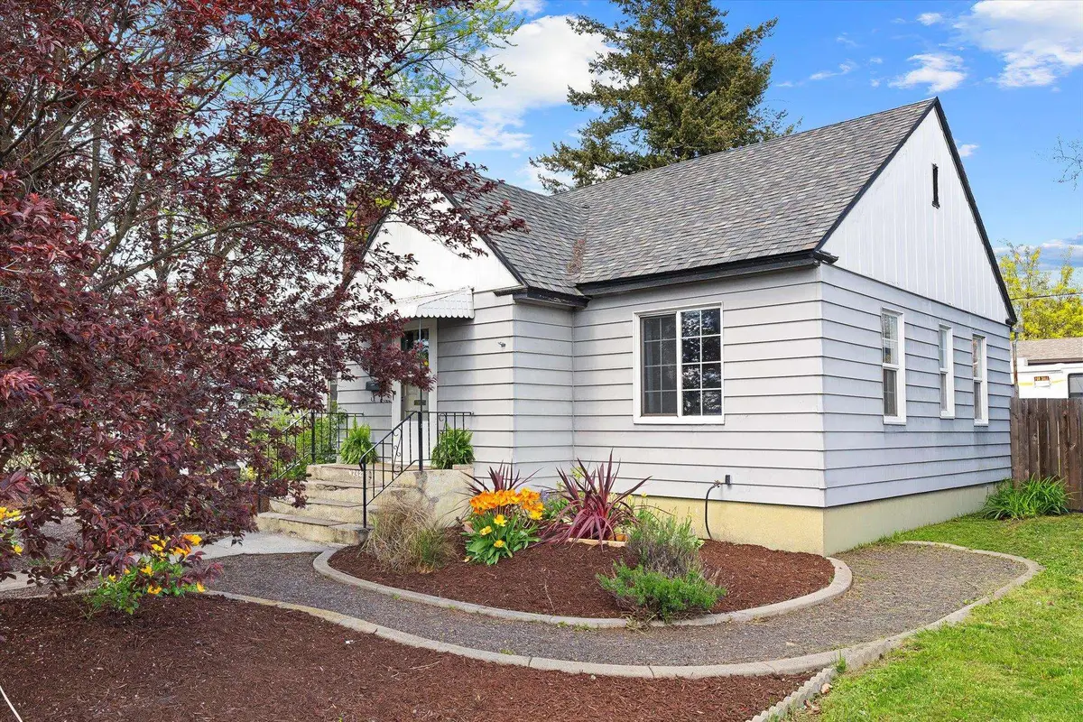 2428 W Euclid Ave, Spokane, WA 99205 - #1