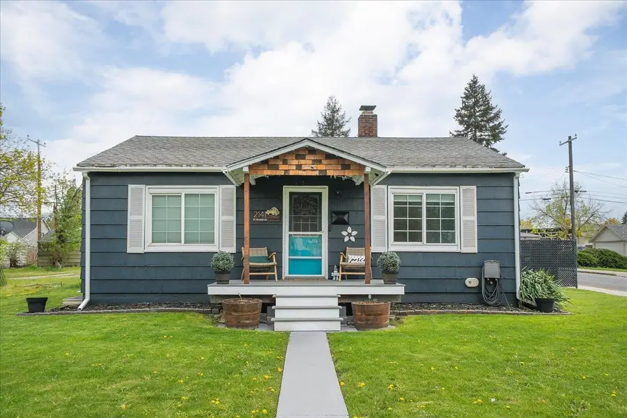 2141 W Cleveland Ave, Spokane, WA 99205 - #2