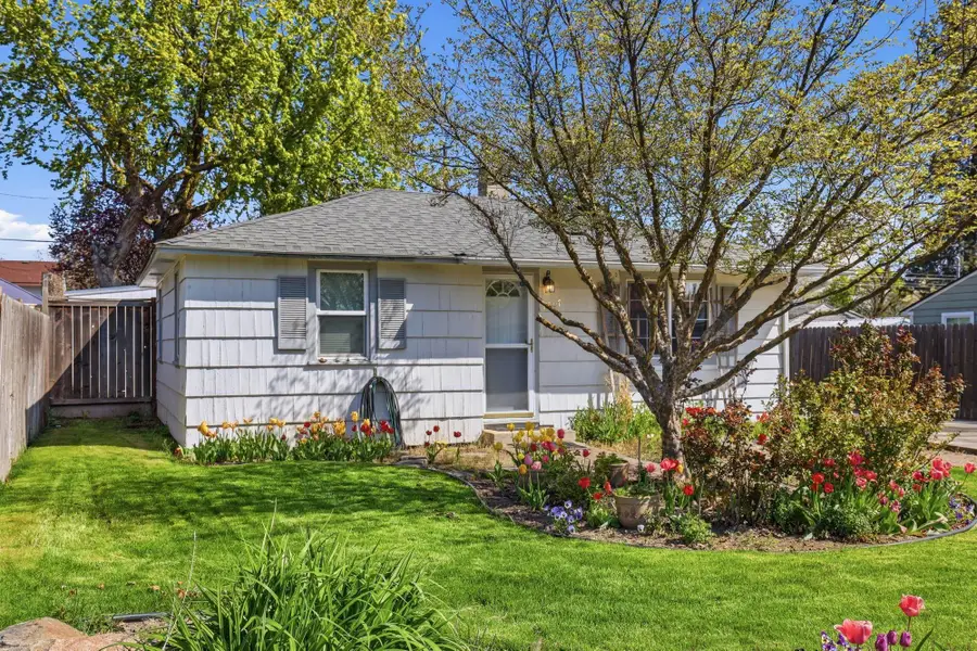 1407 E Nebraska Ave, Spokane, WA 99208 - #2
