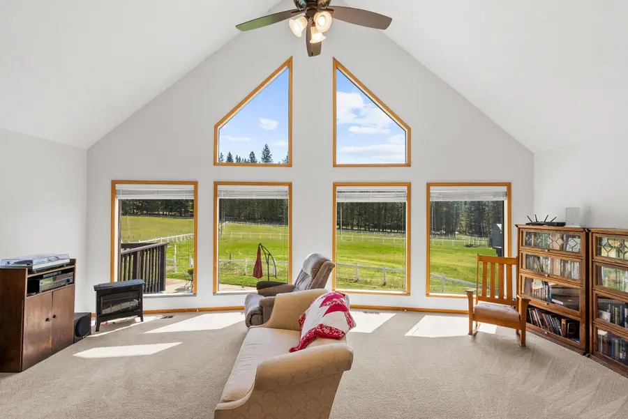12808 N East Newman Lake Dr, Newman Lake, WA 99025 - #2