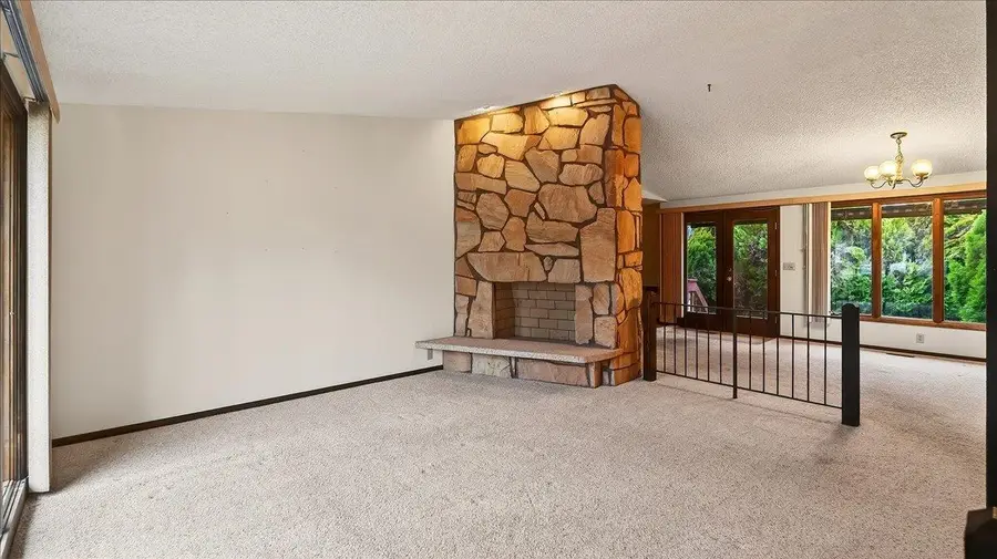2426 S Houk Rd, Spokane, WA 99216 - #3