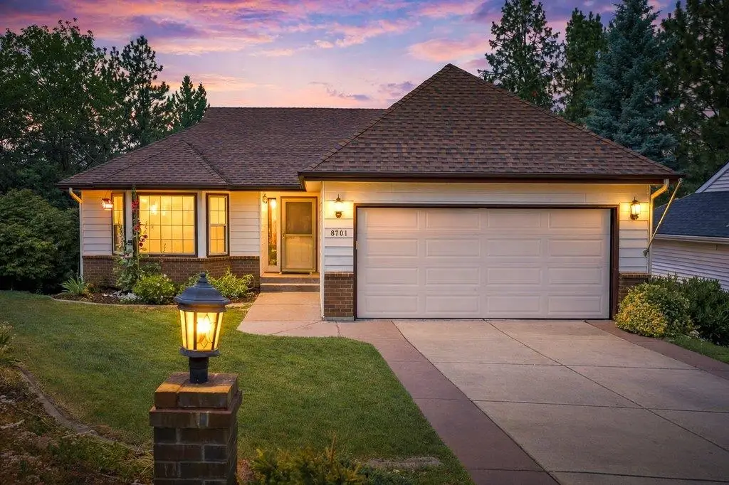 8701 E Boardwalk Ln, Spokane, WA 99212 - #1
