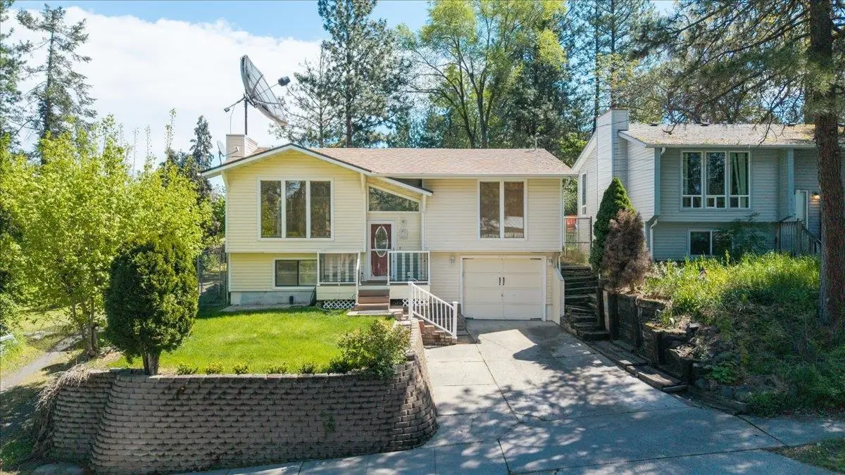 707 S Myrtle St, Spokane, WA 99202 - #1
