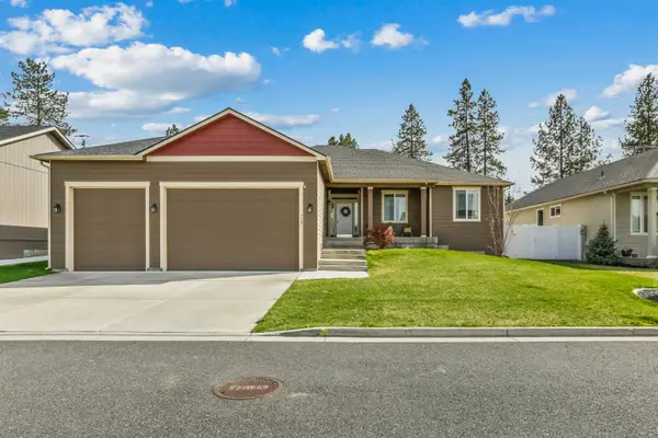 712 E E Belle Ln, Colbert, WA 99005