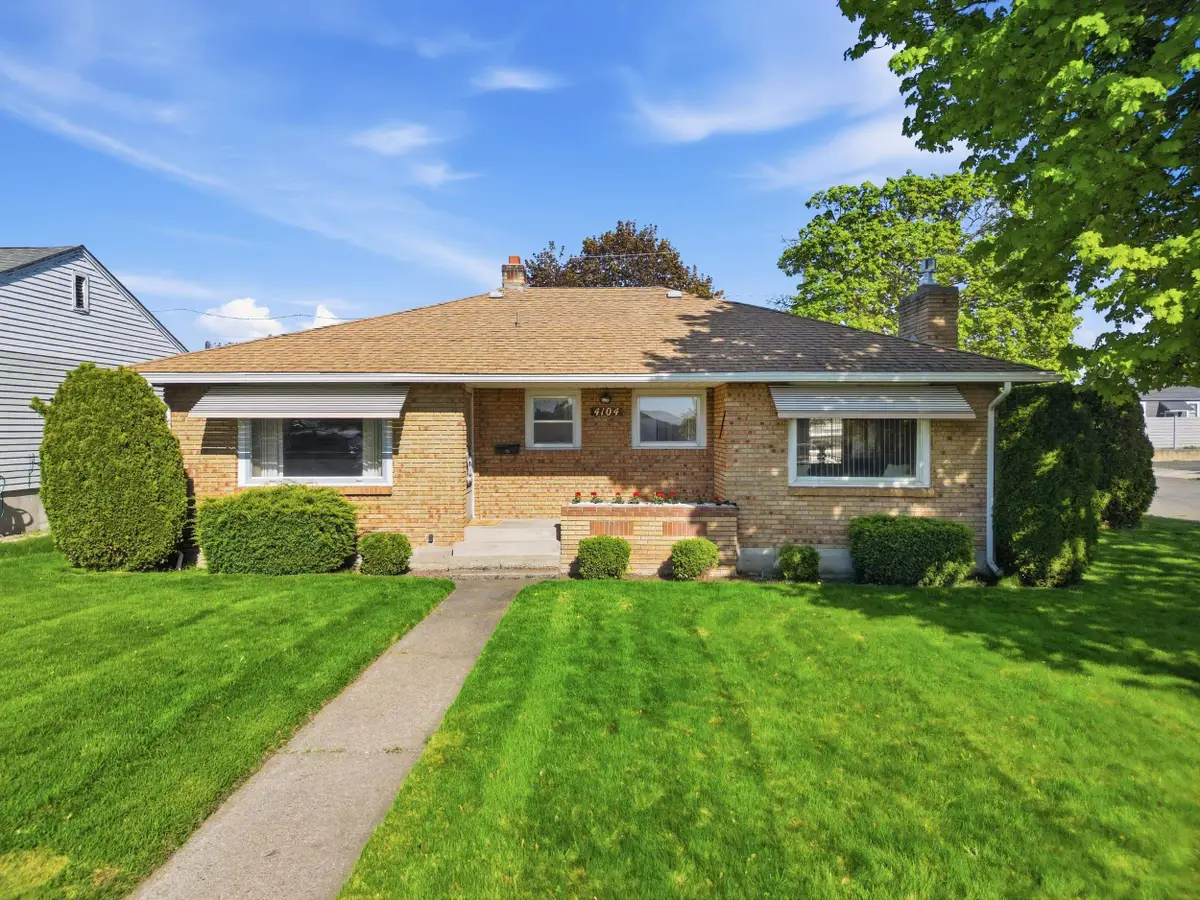 4104 N Elgin St, Spokane, WA 99205 - #1