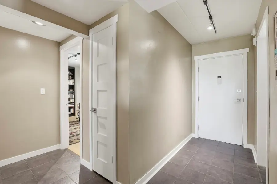 136 E Rockwood Blvd #303, Spokane, WA 99202 - #3
