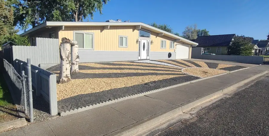 1221 7th St, Clarkston, WA 99403 - #2
