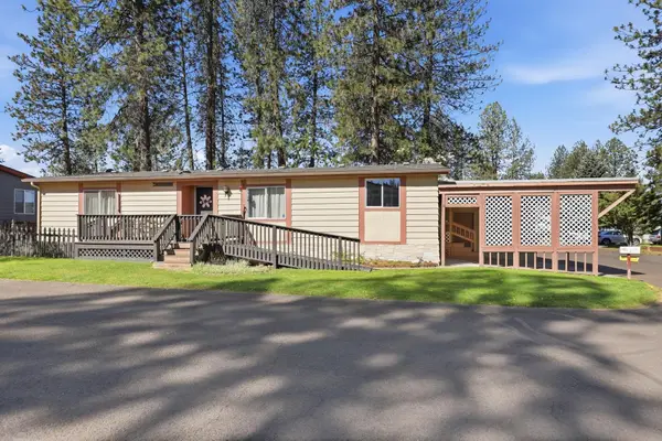 3428 E Georgia Pines Ln, Mead, WA 99021