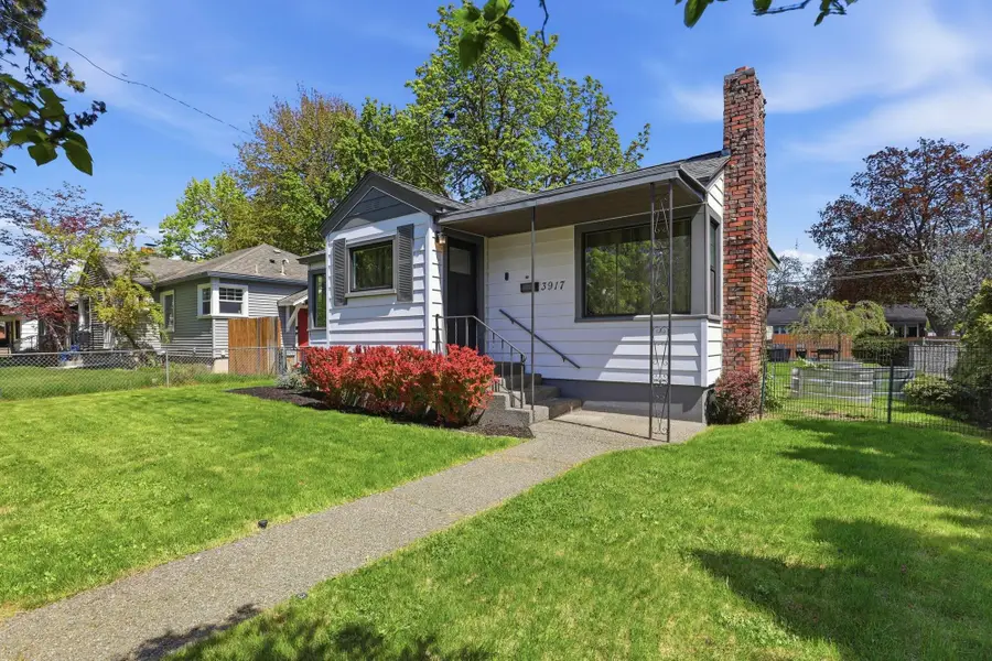 3917 S Grand Blvd, Spokane, WA 99203 - #2