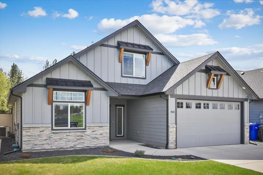 924 E Handy Rd, Colbert, WA 99005 - #2